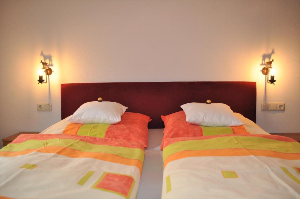 Ferienwohnung Baumgartner บาดฮินเดลัง ภายนอก รูปภาพ